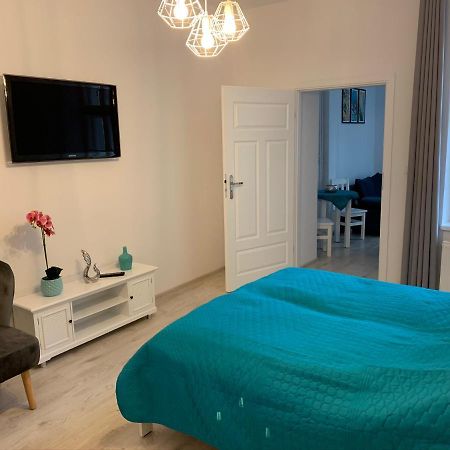 Appartamento Apartament White Olsztyn  Esterno foto